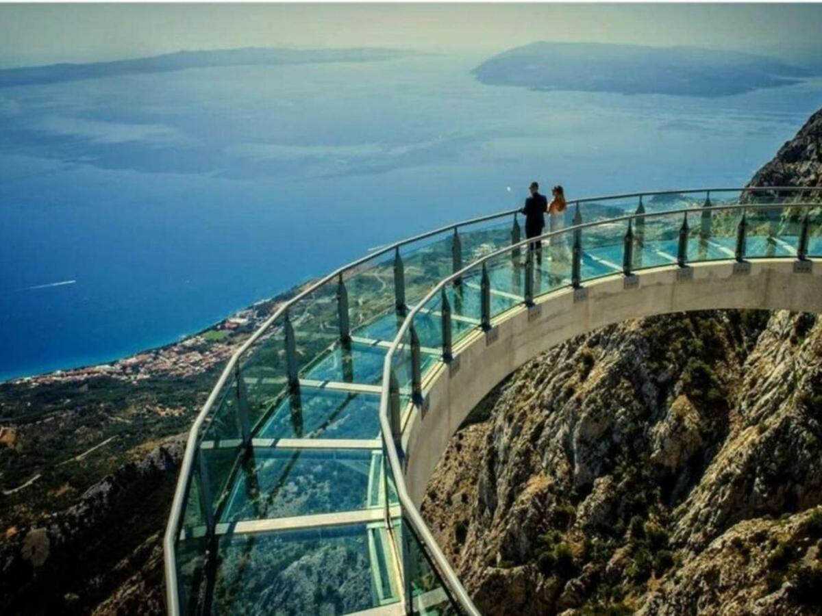 Navis Sea View Apartment With Pool Makarska Exterior foto
